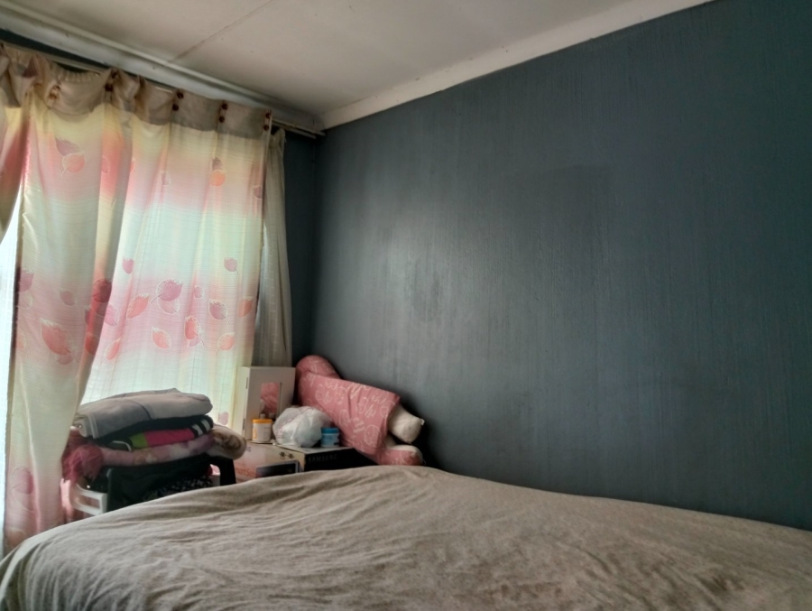 To Let  Bedroom Property for Rent in Crystal Park Gauteng