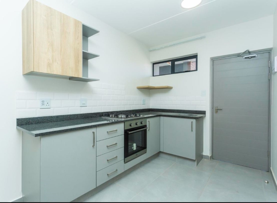 To Let 2 Bedroom Property for Rent in Vorna Valley Gauteng