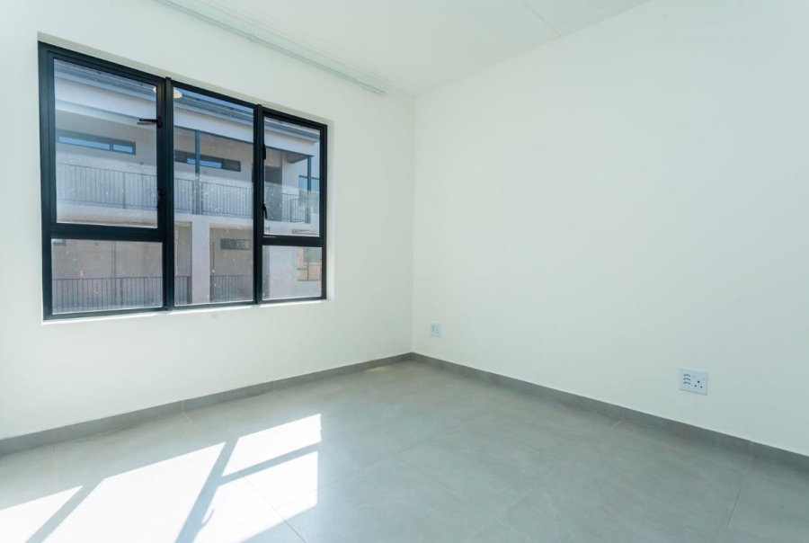 To Let 2 Bedroom Property for Rent in Vorna Valley Gauteng