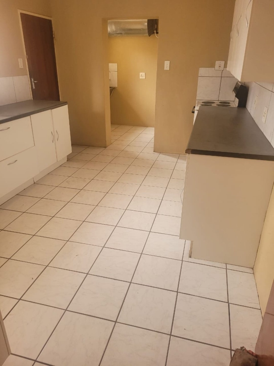 3 Bedroom Property for Sale in Kwaggasrand Gauteng
