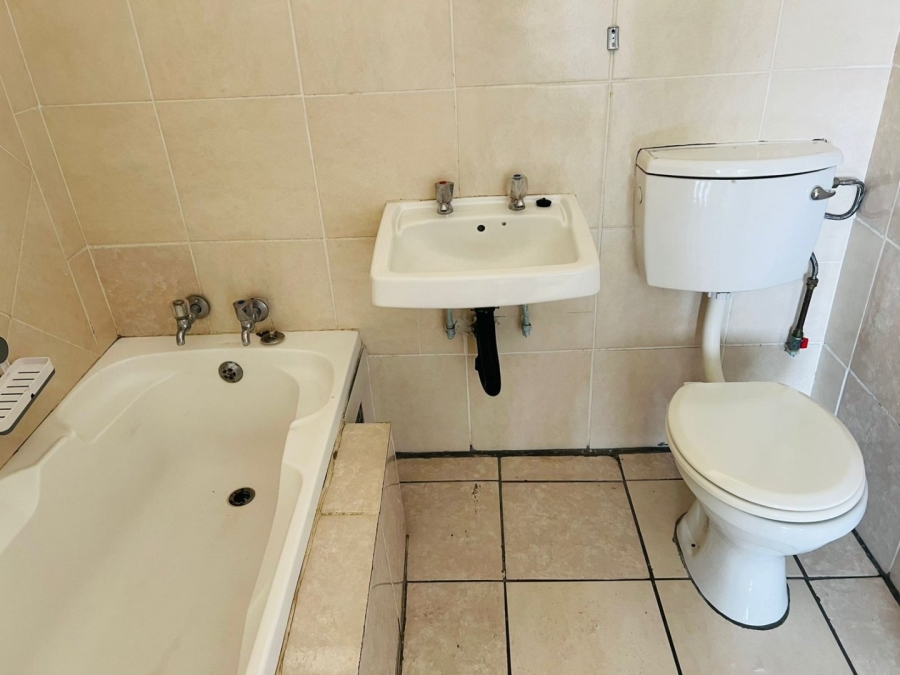 To Let 2 Bedroom Property for Rent in Eden Glen Gauteng