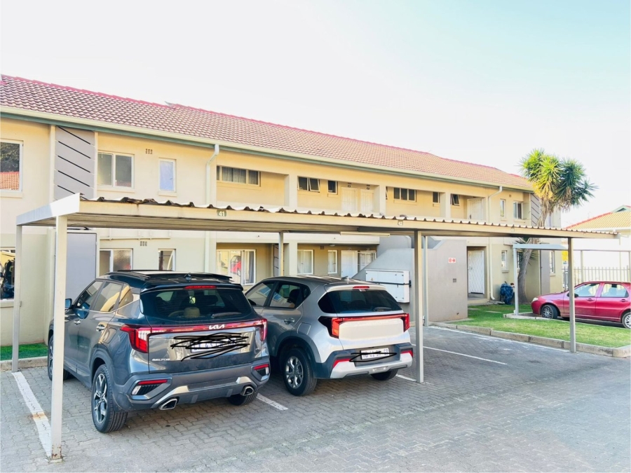 To Let 2 Bedroom Property for Rent in Eden Glen Gauteng