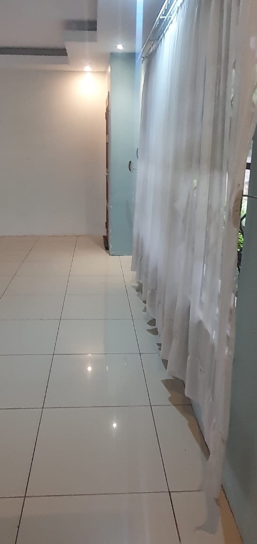 To Let 4 Bedroom Property for Rent in Crystal Park Gauteng