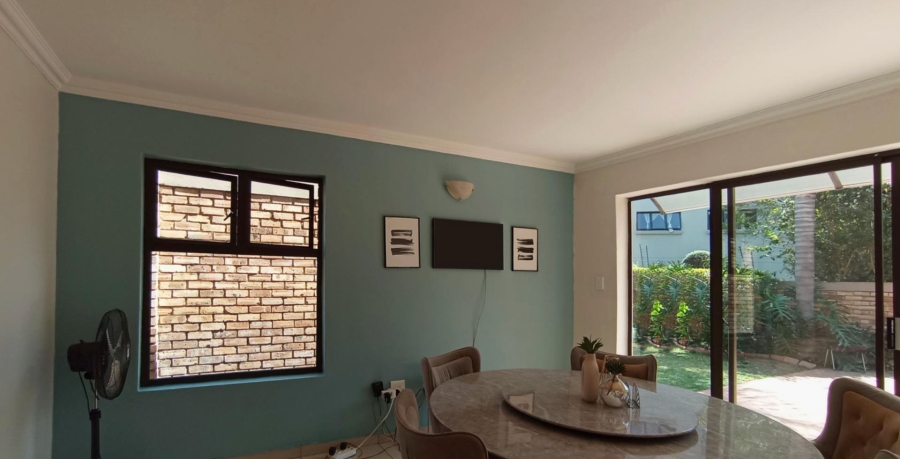 5 Bedroom Property for Sale in Beverley Gauteng