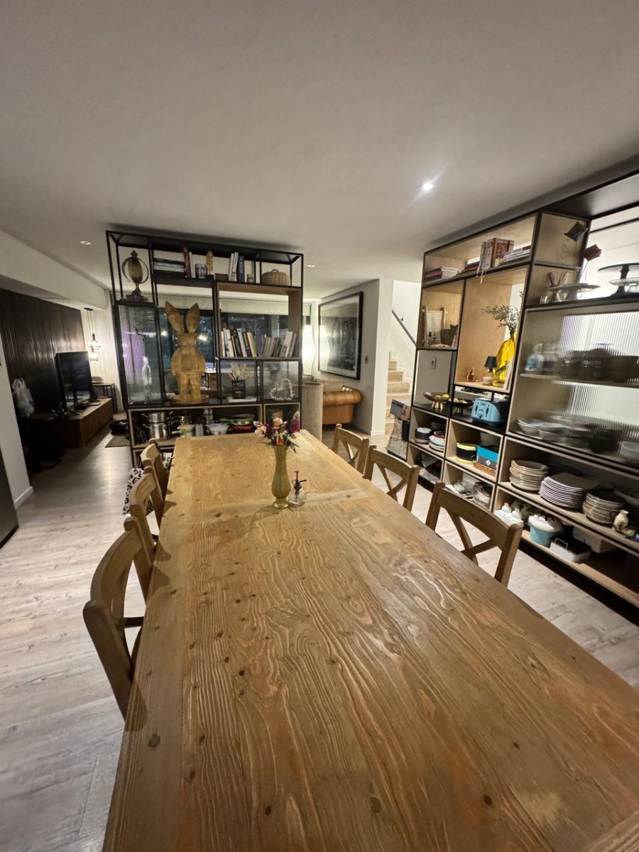 2 Bedroom Property for Sale in Lombardy Gauteng