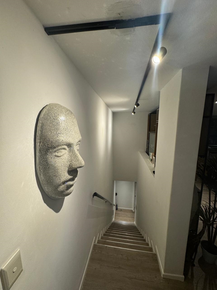 2 Bedroom Property for Sale in Lombardy Gauteng