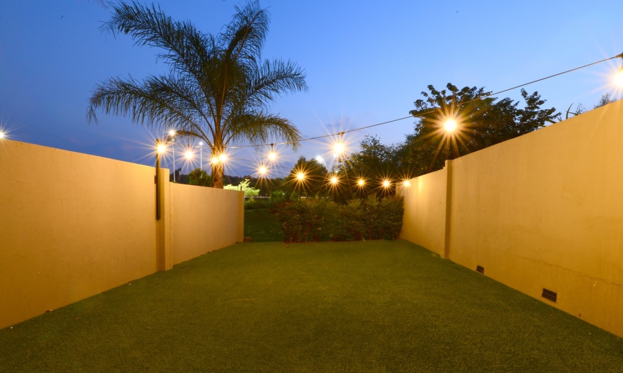 2 Bedroom Property for Sale in Lombardy Gauteng