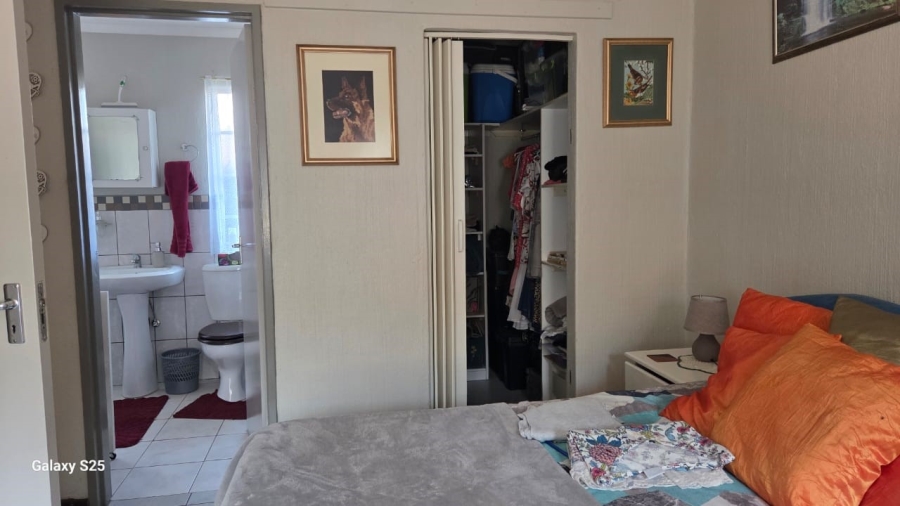 1 Bedroom Property for Sale in Dalpark Ext 11 Gauteng