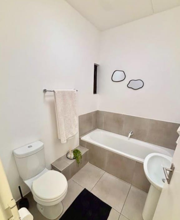 To Let  Bedroom Property for Rent in Vorna Valley Gauteng