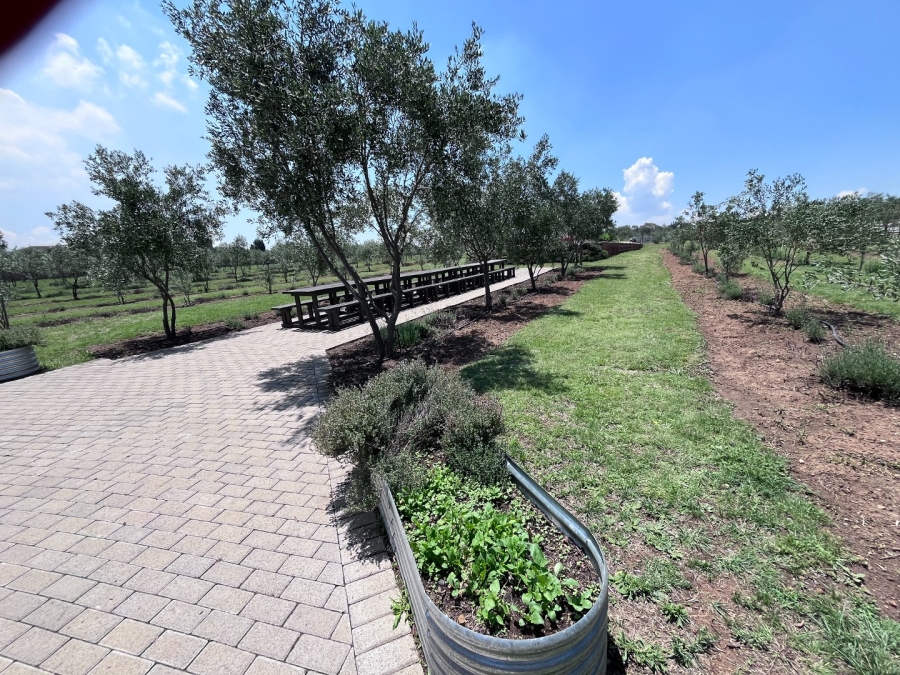 Commercial Property for Sale in Vanwaartshof Gauteng