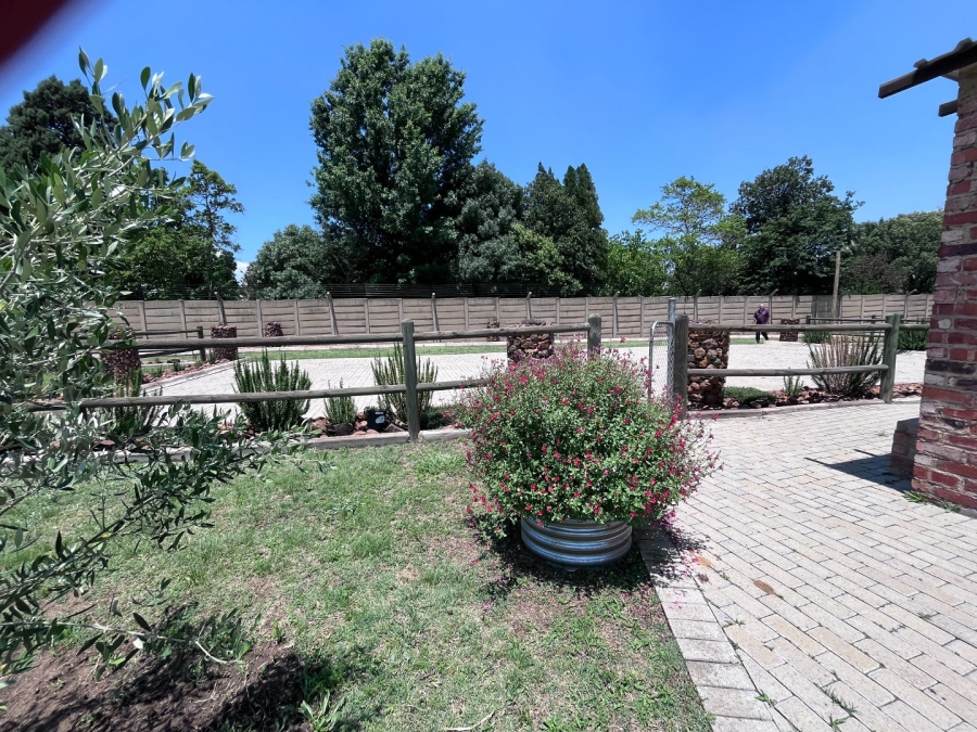 Commercial Property for Sale in Vanwaartshof Gauteng