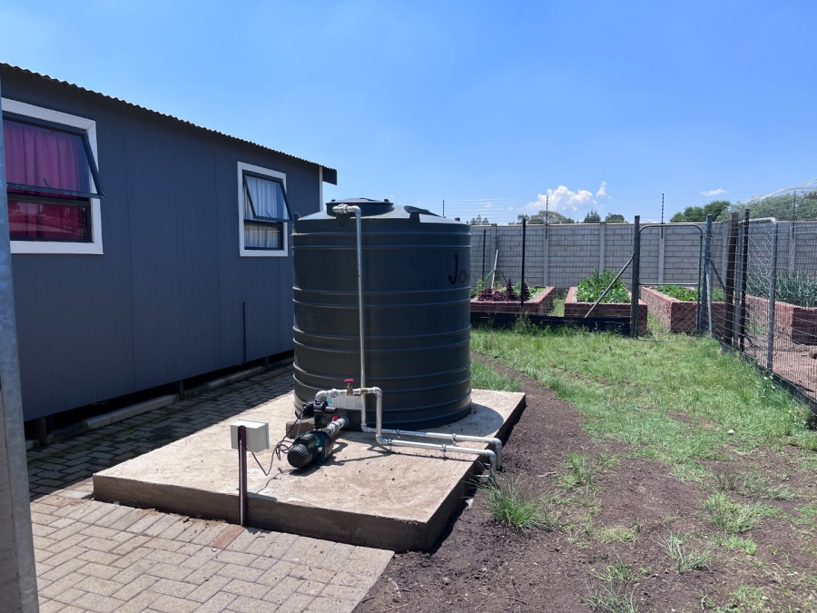 Commercial Property for Sale in Vanwaartshof Gauteng