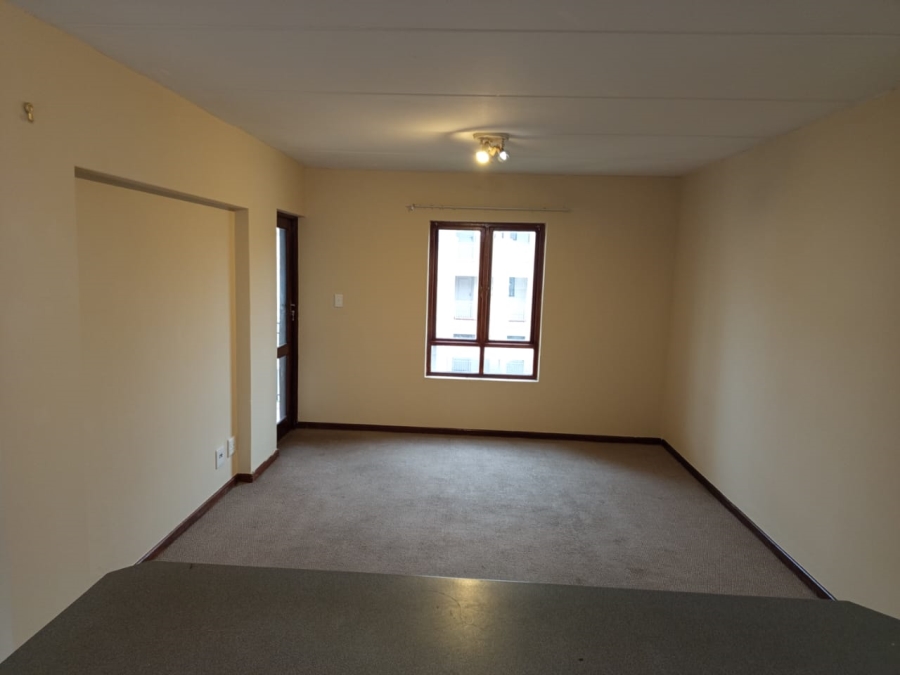 To Let 1 Bedroom Property for Rent in Noordwyk Gauteng