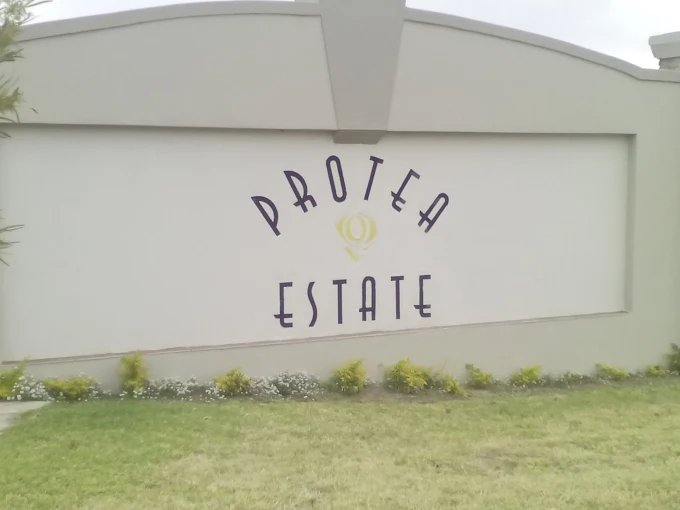 To Let 1 Bedroom Property for Rent in Noordwyk Gauteng