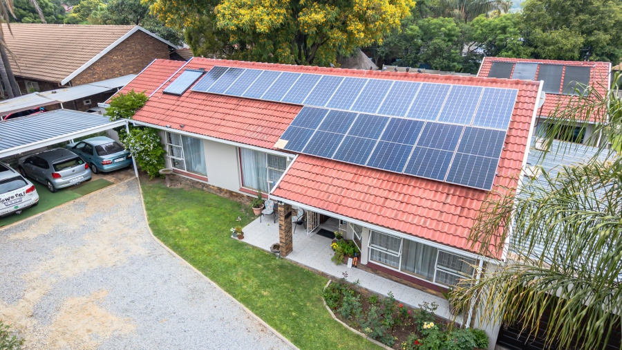 3 Bedroom Property for Sale in Rooihuiskraal Gauteng