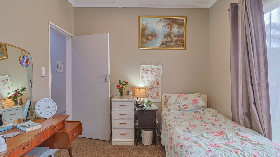 3 Bedroom Property for Sale in Rooihuiskraal Gauteng