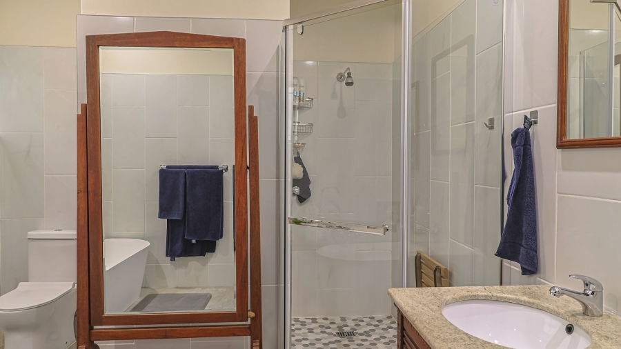 3 Bedroom Property for Sale in Rooihuiskraal Gauteng