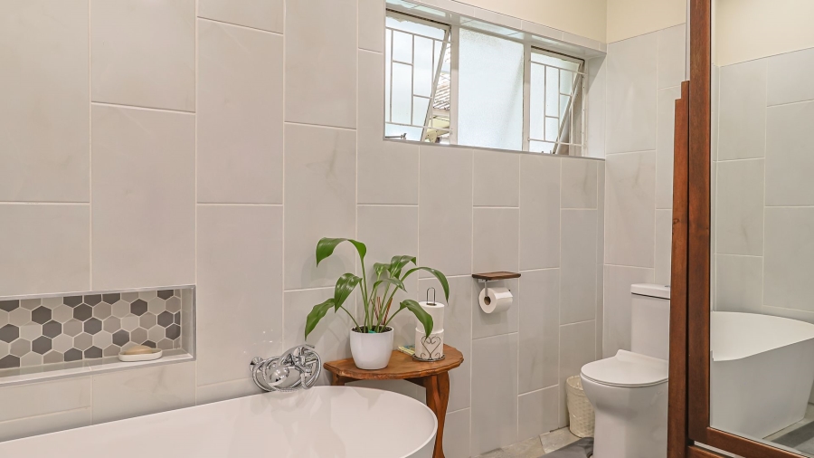 3 Bedroom Property for Sale in Rooihuiskraal Gauteng