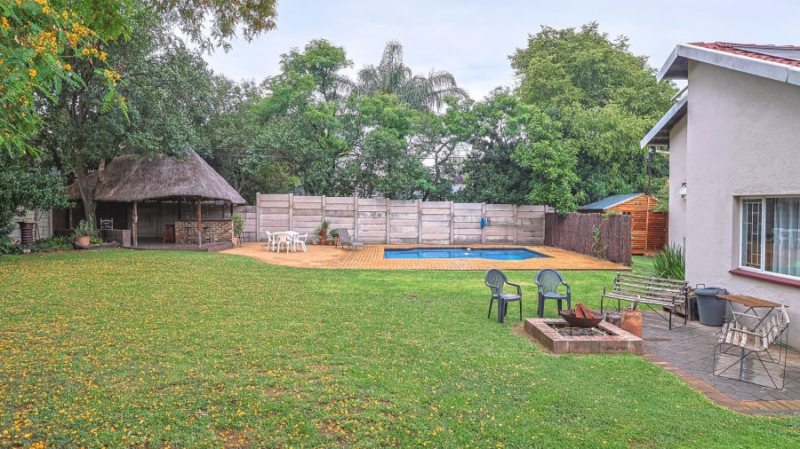 3 Bedroom Property for Sale in Rooihuiskraal Gauteng