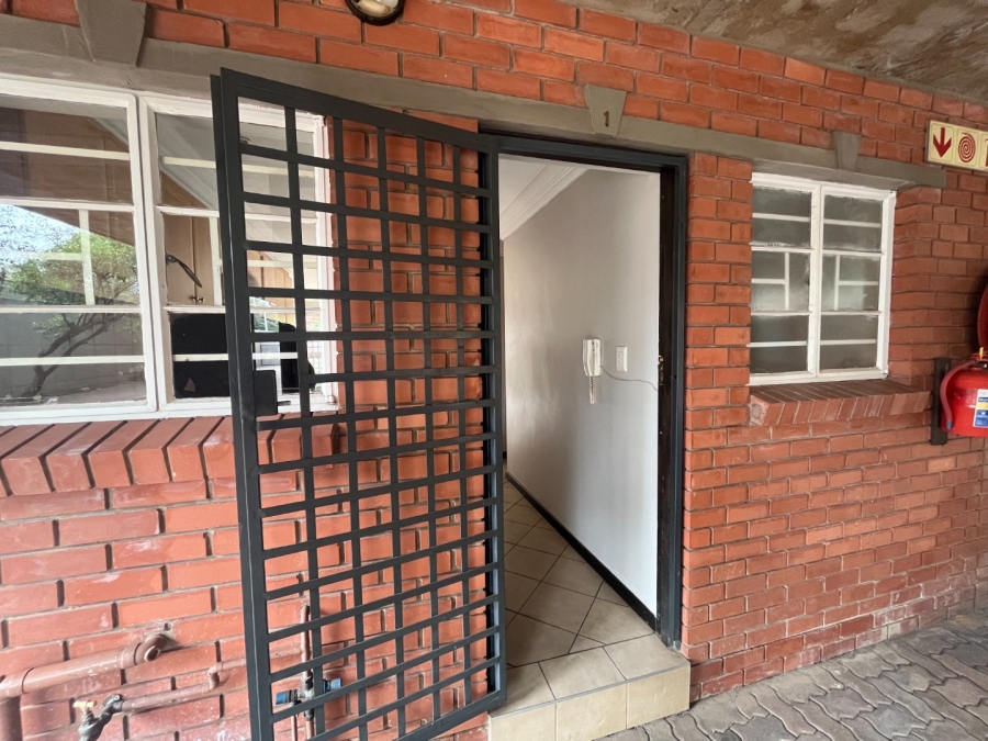 1 Bedroom Property for Sale in Arcadia Gauteng