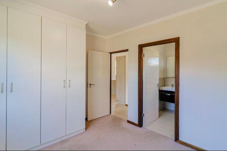 2 Bedroom Property for Sale in Jackal Creek Golf Estate Gauteng