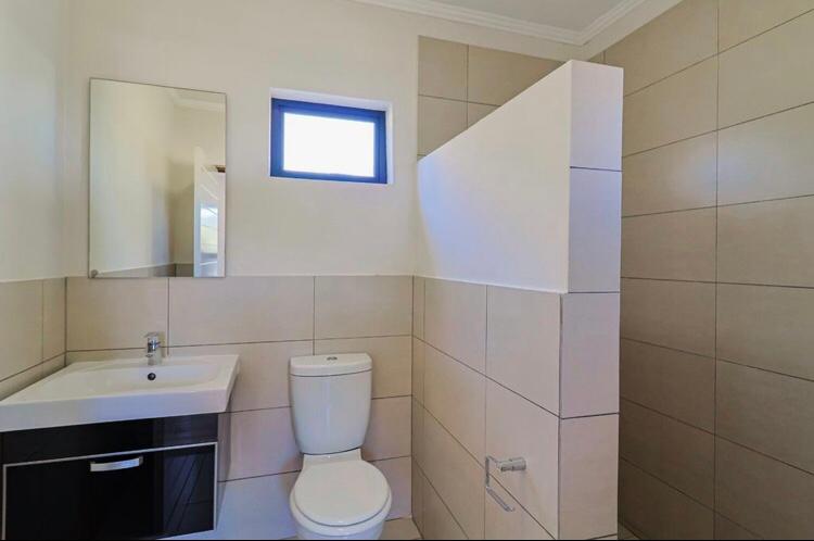 2 Bedroom Property for Sale in Jackal Creek Golf Estate Gauteng