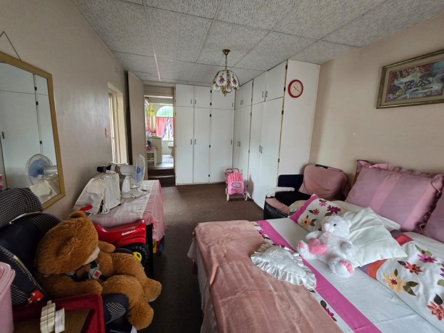 3 Bedroom Property for Sale in Noycedale Gauteng