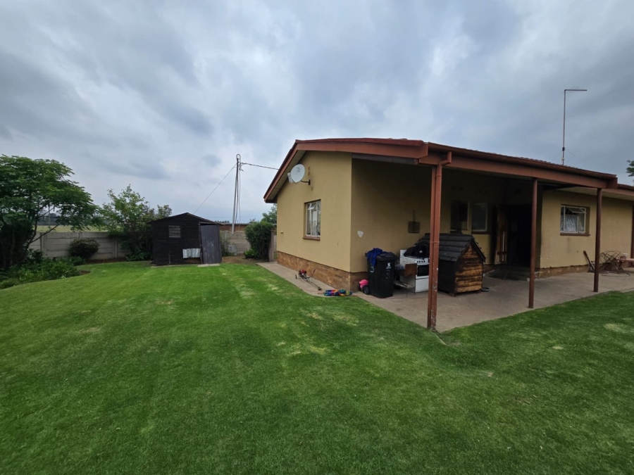 3 Bedroom Property for Sale in Noycedale Gauteng