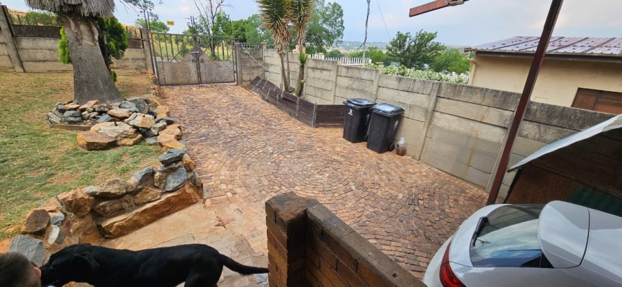 3 Bedroom Property for Sale in Visagie Park Gauteng