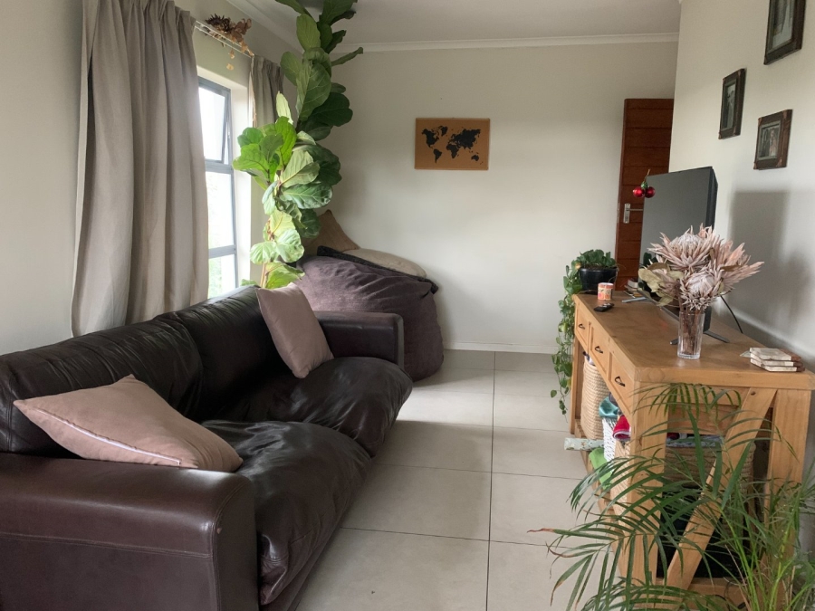 To Let 1 Bedroom Property for Rent in Glen Marais Gauteng