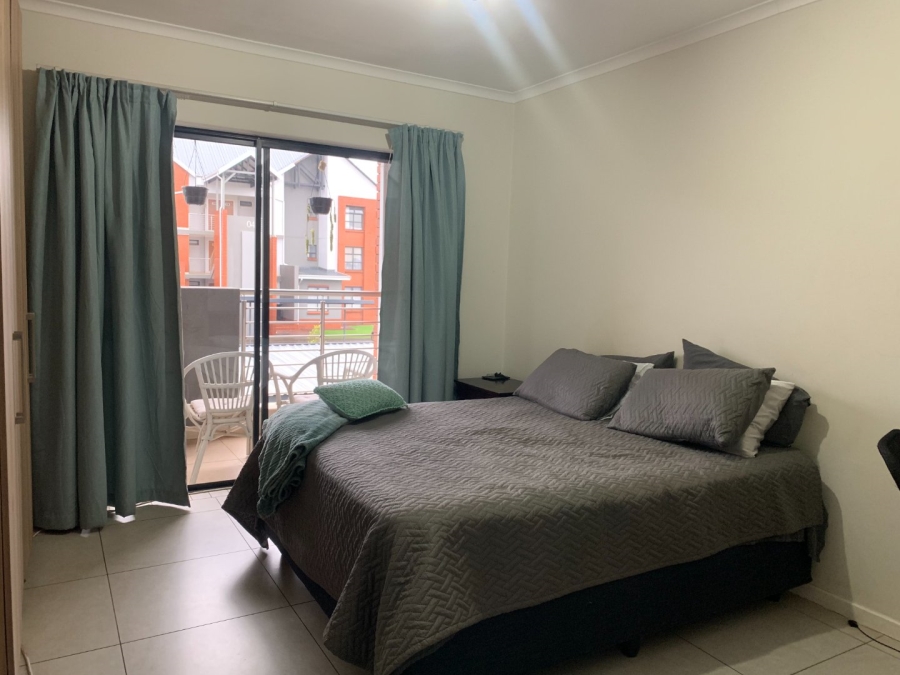 To Let 1 Bedroom Property for Rent in Glen Marais Gauteng