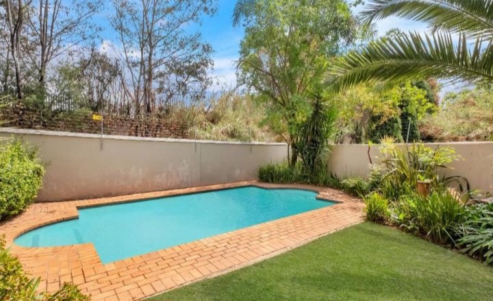 To Let 2 Bedroom Property for Rent in Hyde Park Gauteng