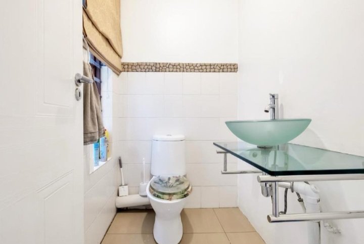 To Let 2 Bedroom Property for Rent in Hyde Park Gauteng