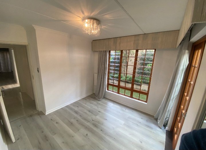 To Let 2 Bedroom Property for Rent in Hyde Park Gauteng