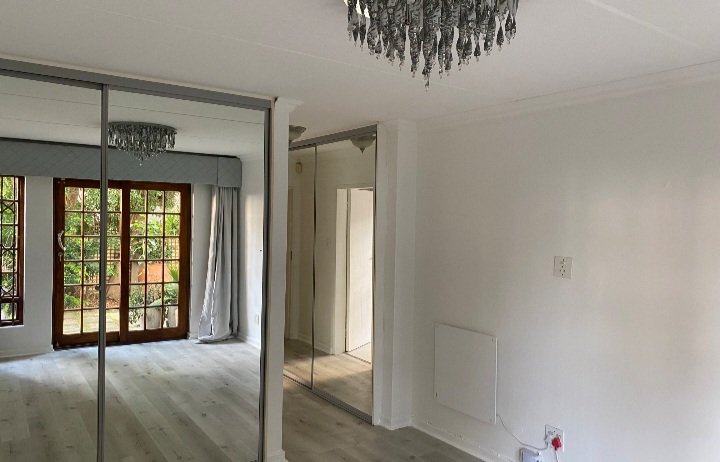 To Let 2 Bedroom Property for Rent in Hyde Park Gauteng