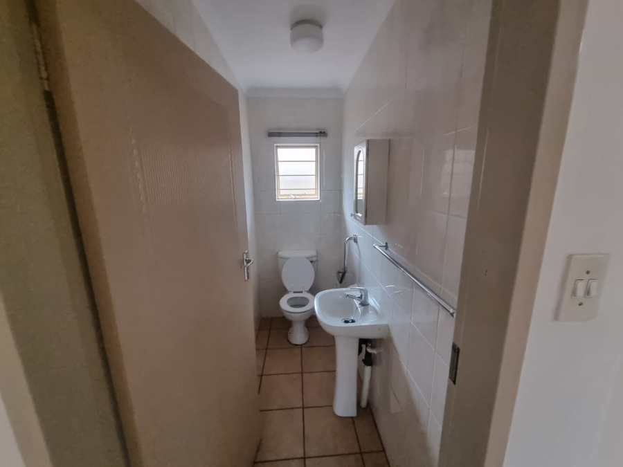 2 Bedroom Property for Sale in Equestria Gauteng