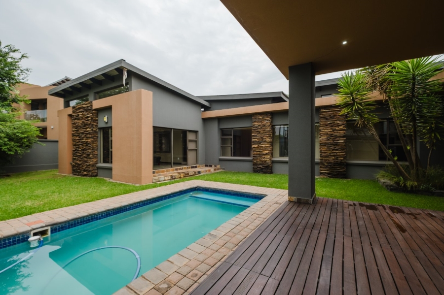 4 Bedroom Property for Sale in Serengeti Lifestyle Estate Gauteng