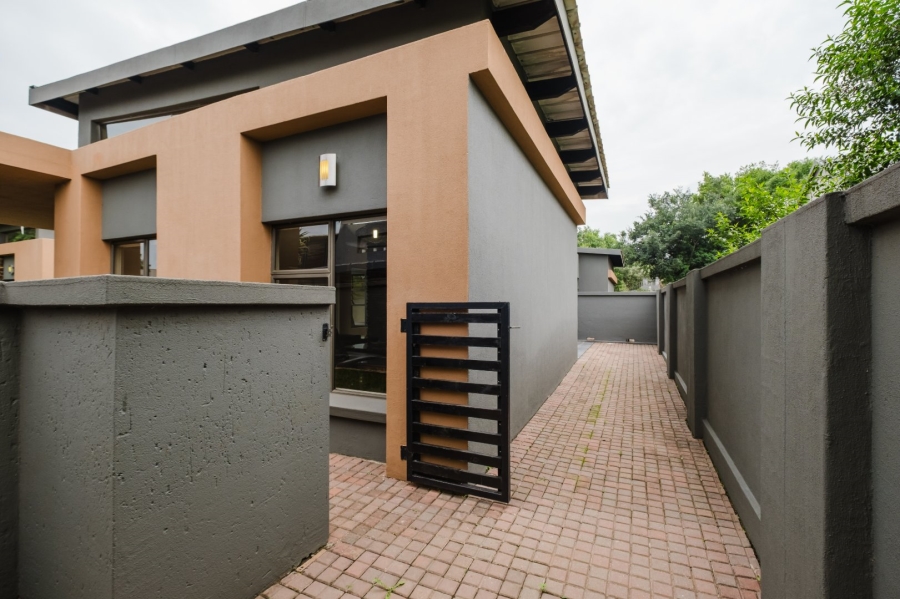 4 Bedroom Property for Sale in Serengeti Lifestyle Estate Gauteng