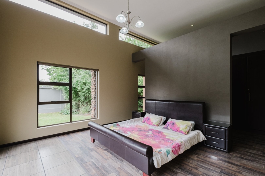 4 Bedroom Property for Sale in Serengeti Lifestyle Estate Gauteng