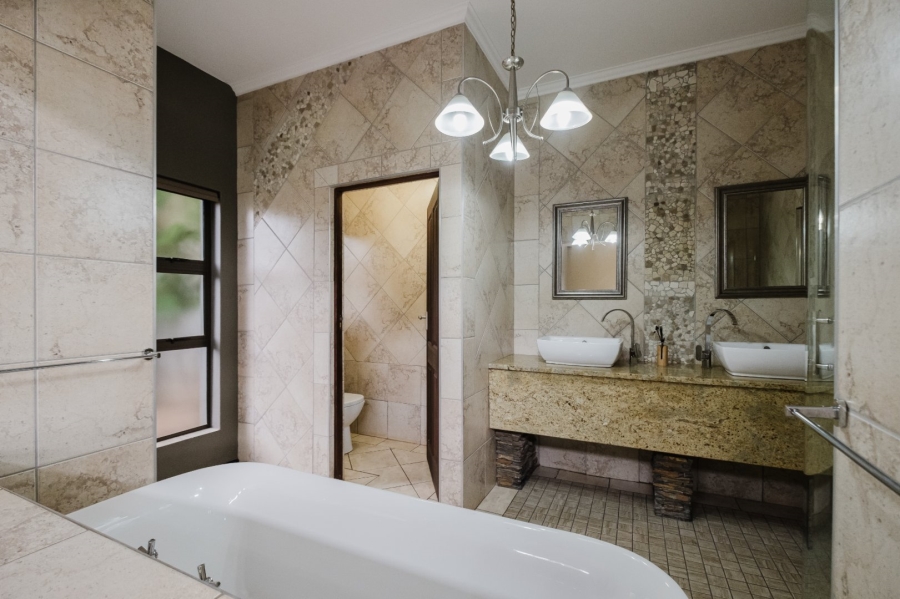 4 Bedroom Property for Sale in Serengeti Lifestyle Estate Gauteng