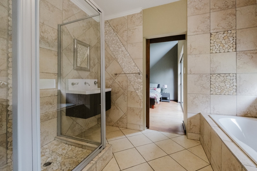 4 Bedroom Property for Sale in Serengeti Lifestyle Estate Gauteng