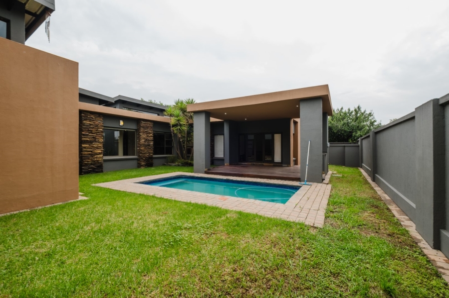 4 Bedroom Property for Sale in Serengeti Lifestyle Estate Gauteng