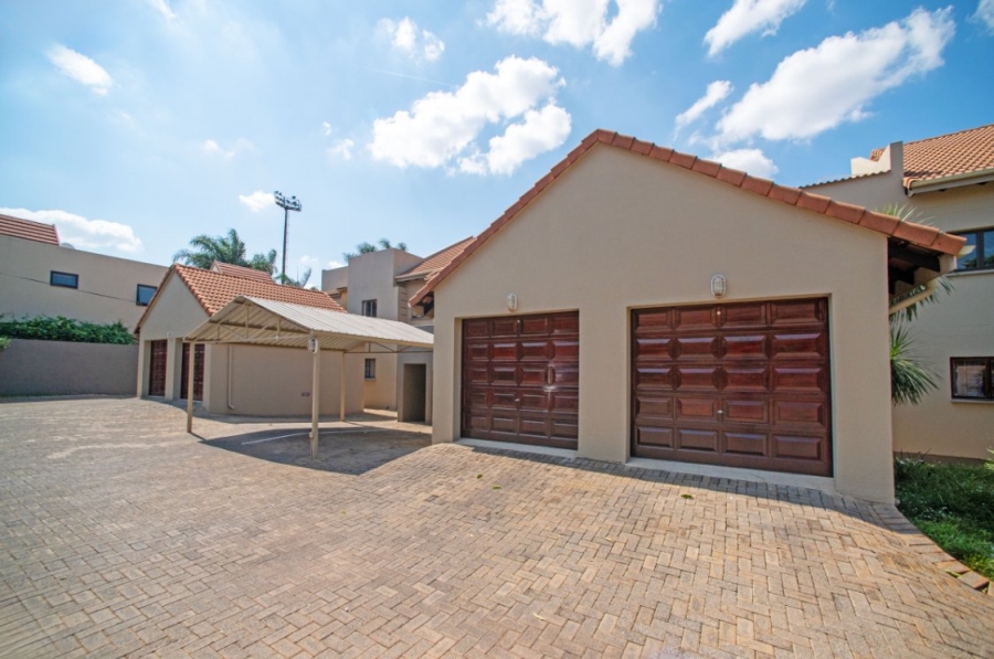 3 Bedroom Property for Sale in Bedfordview Gauteng