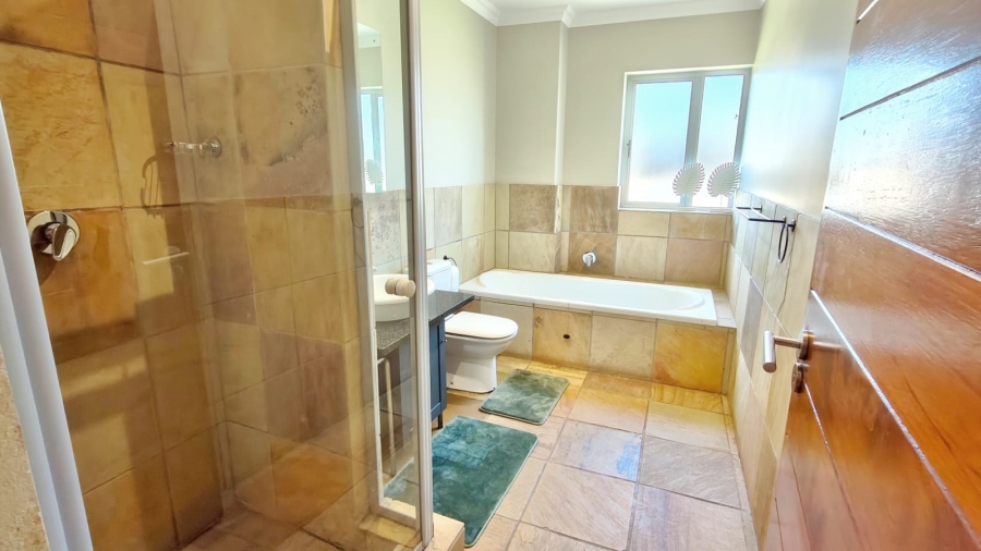 4 Bedroom Property for Sale in Vaal Marina Gauteng