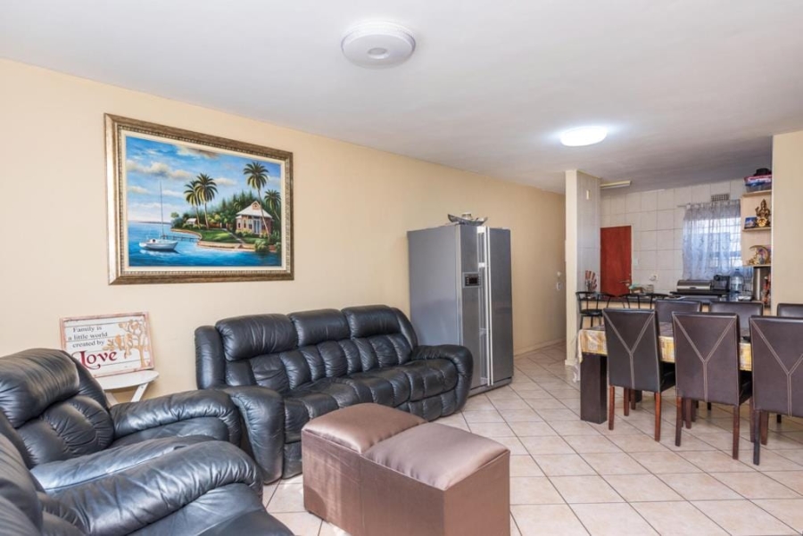 2 Bedroom Property for Sale in Bedfordview Gauteng