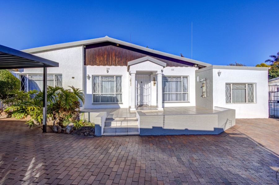 4 Bedroom Property for Sale in Hurlyvale Gauteng