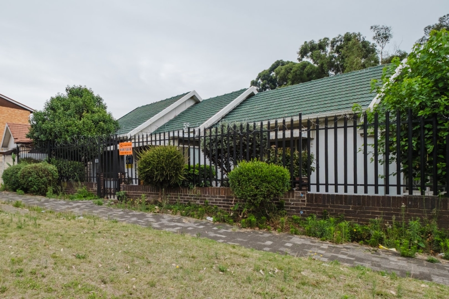 3 Bedroom Property for Sale in Rosettenville Gauteng