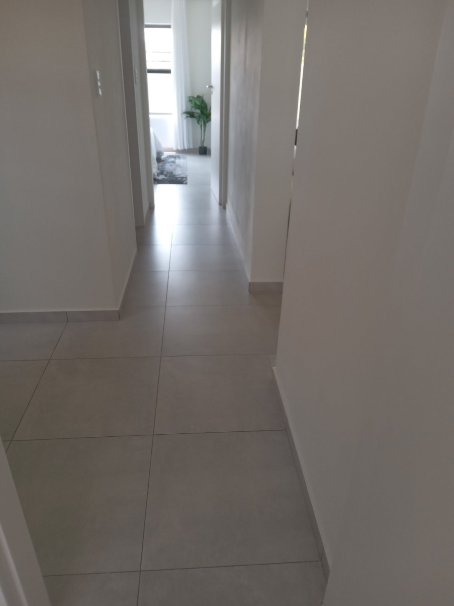 2 Bedroom Property for Sale in Noordhang Gauteng