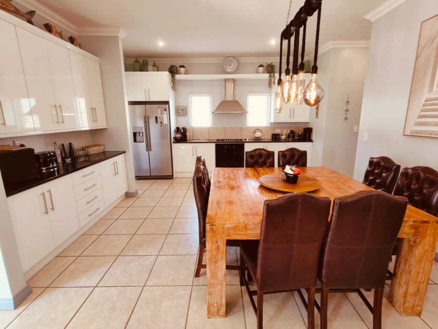 4 Bedroom Property for Sale in Vaal Marina Gauteng