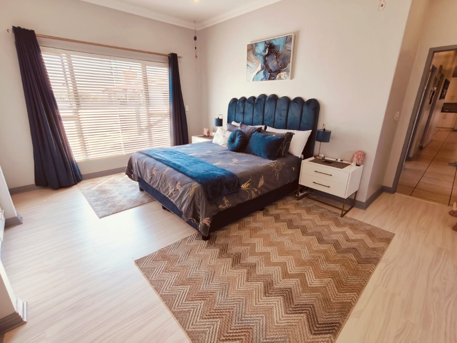 4 Bedroom Property for Sale in Vaal Marina Gauteng